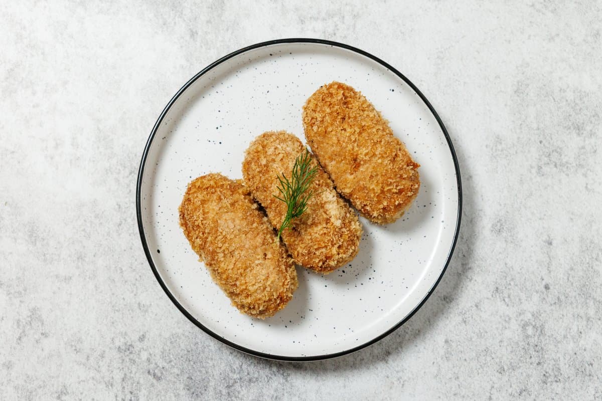 Котлеты куриные жареные вес.